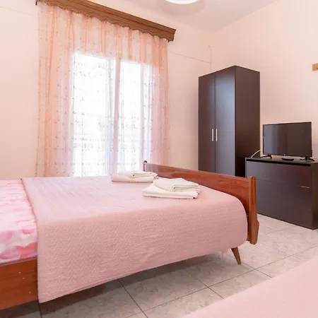 Vicky Guesthouse Stavros  Exterior photo