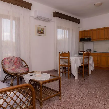 Vicky Guesthouse Stavros  Exterior photo