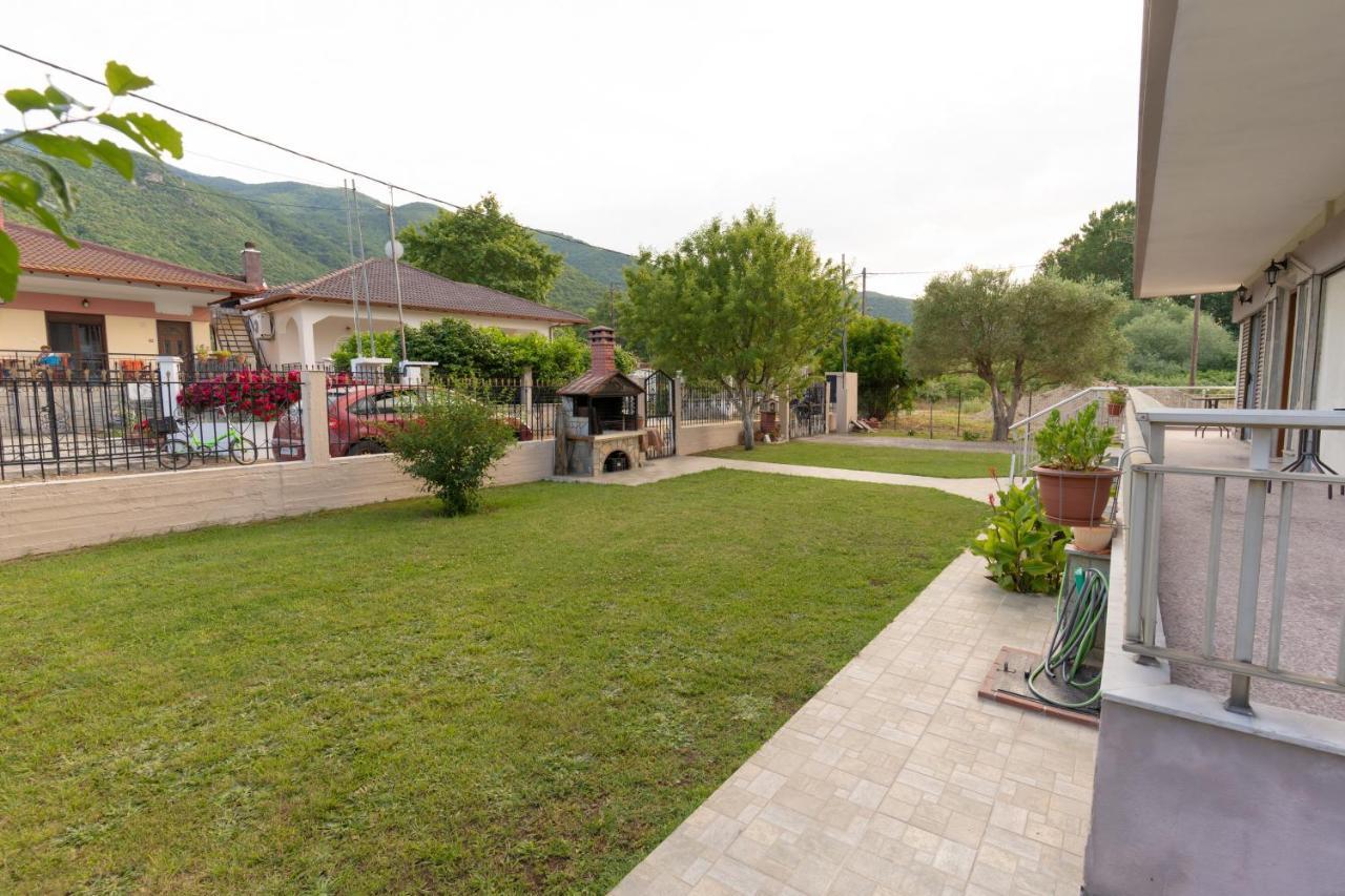 Vickys Family House * Σταυρός
